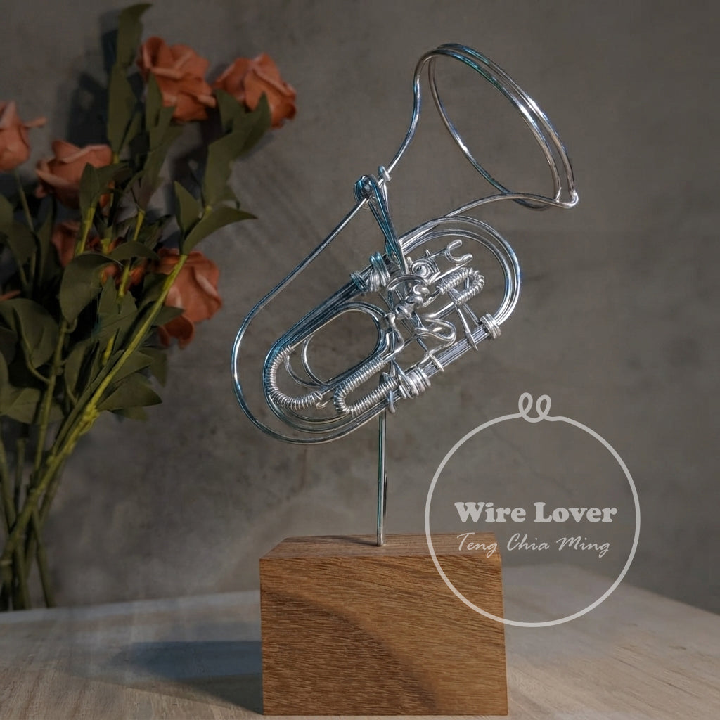 Teng Wire Art 原創手作鋁線活塞低音號擺飾｜職人手作樂器紀念品
