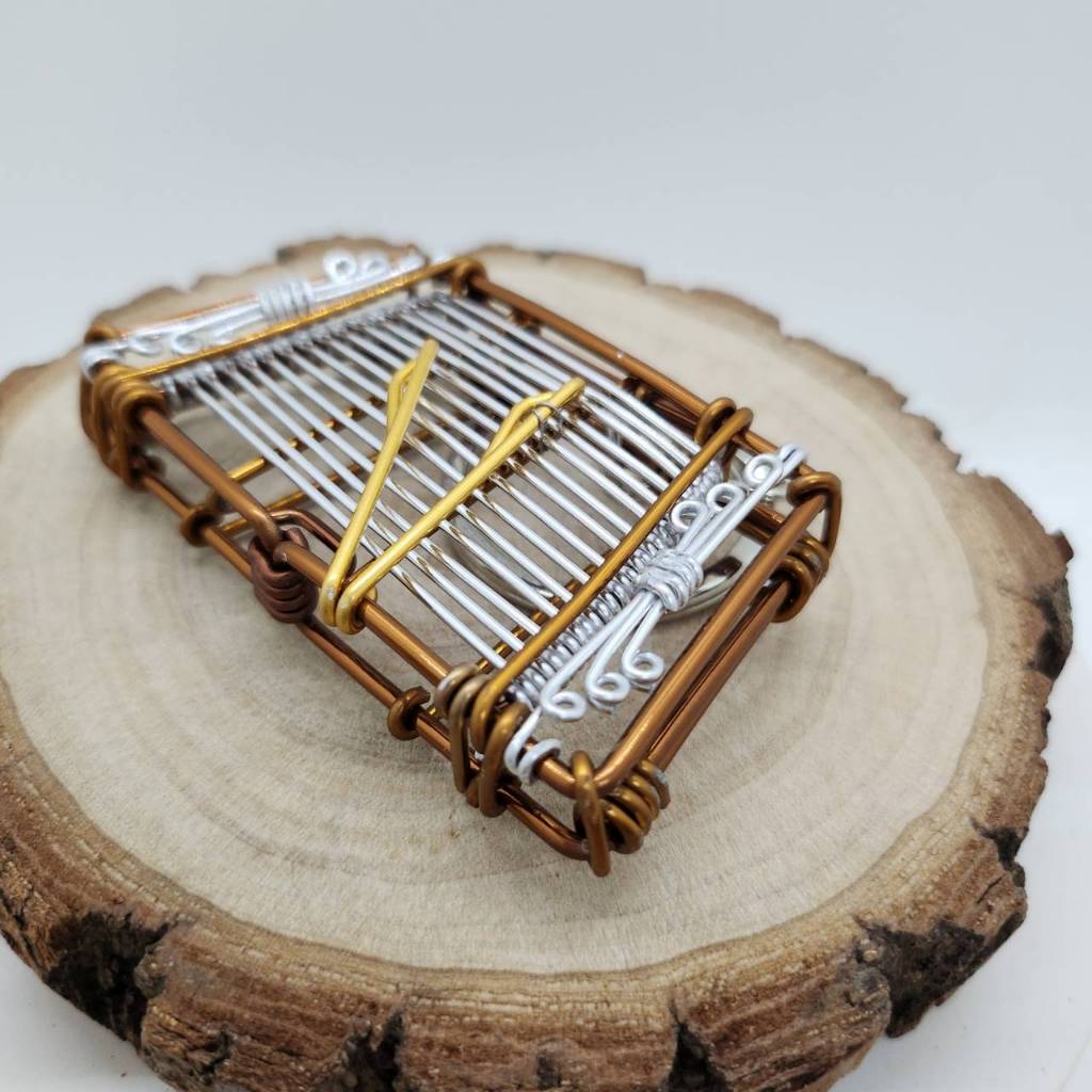 Teng Wire Art 原創手作鋁線揚琴吊飾｜職人手作樂器紀念品