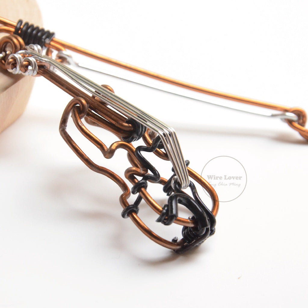 【Original】手作鋁線立體小提琴樂器掛飾 Violin Wire Art Keychain