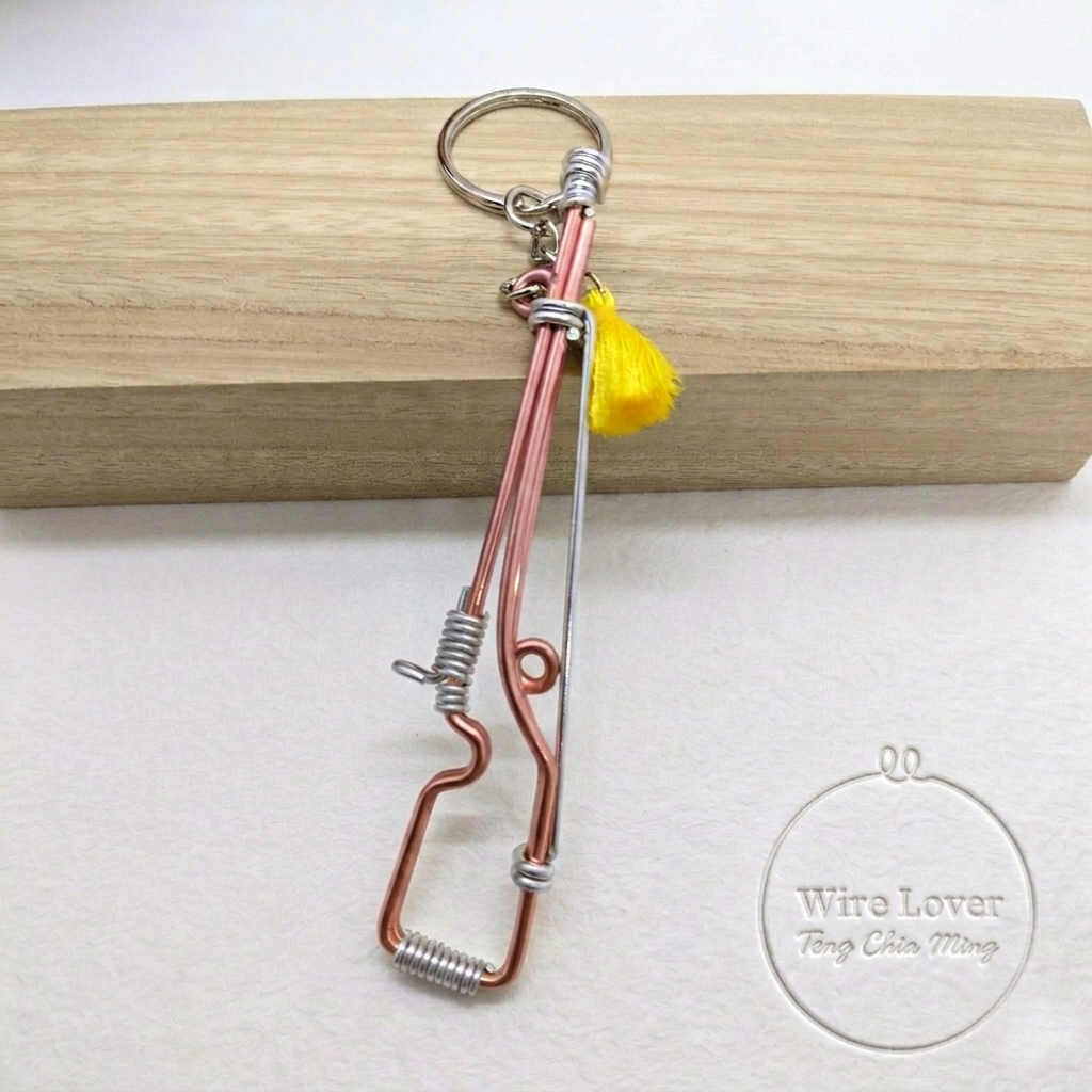 Teng Wire Art 手作鋁線禮賓槍掛飾｜職人手作儀隊紀念品